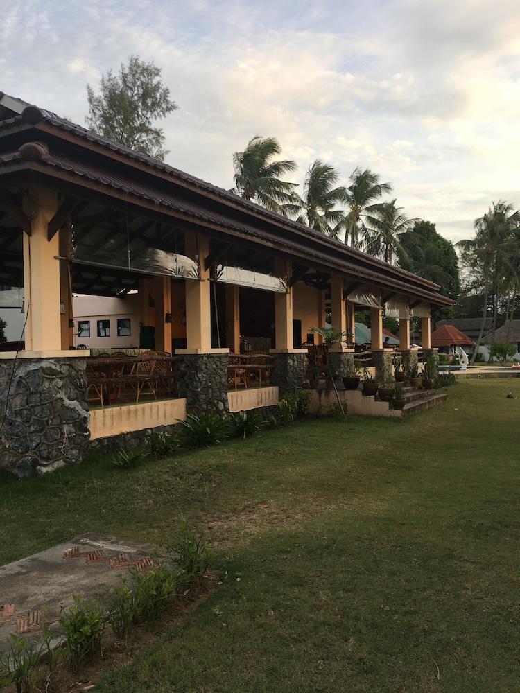 グッド デイズ ランタ ビーチ リゾート【Sha認定】 Ko Lanta エクステリア 写真